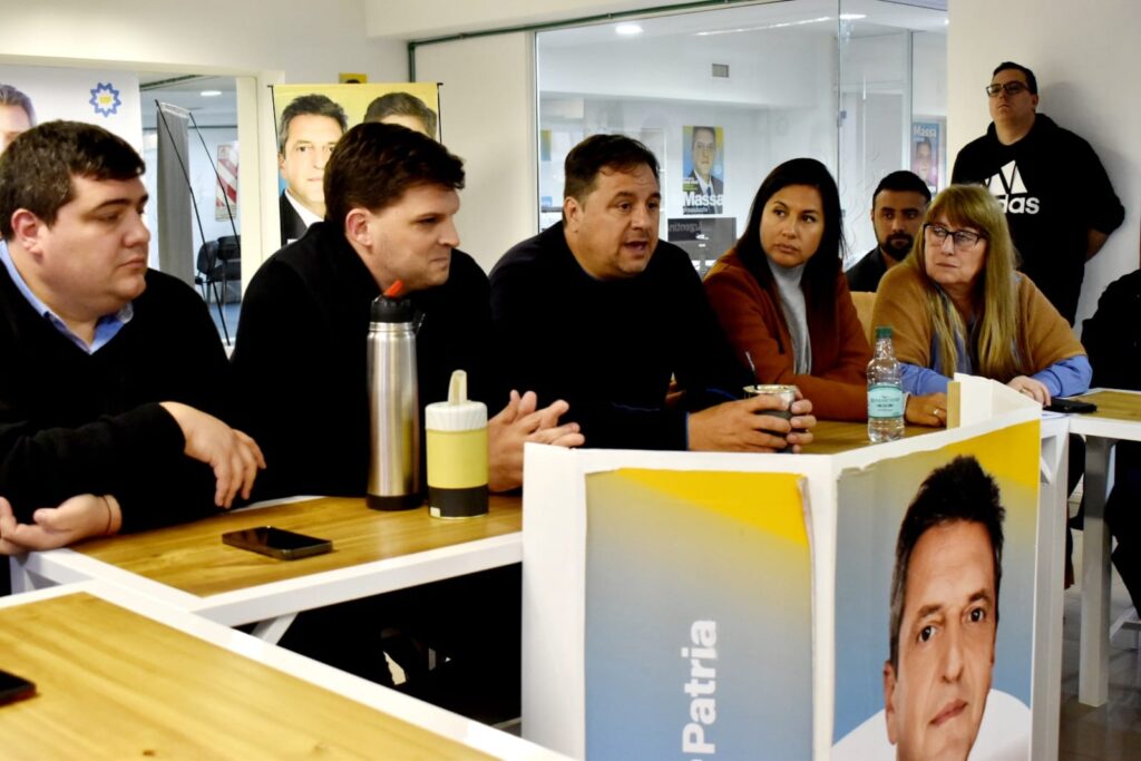 La «Mesa Massa Presidente de Mar del Plata» profundizó la campaña de cara al balotaje