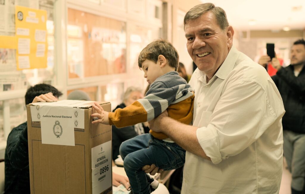 Elecciones 2023: Montenegro resaltó «la importancia de votar por los 40 años de democracia»