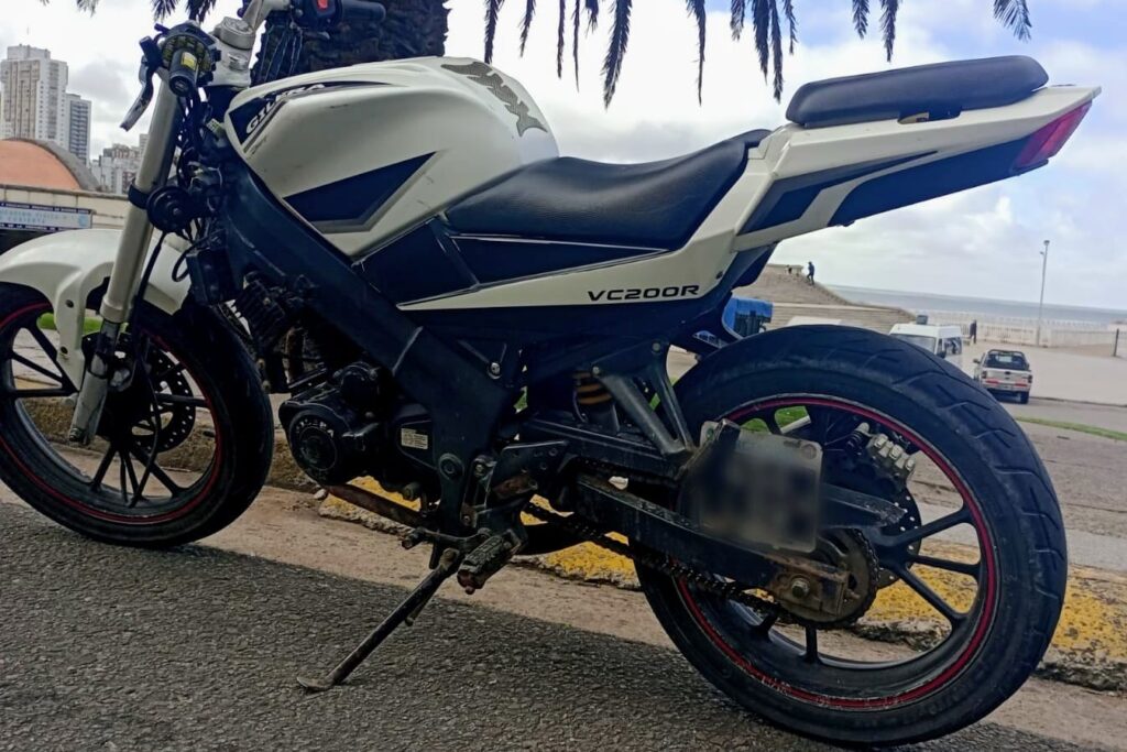 Circulaba con una licencia falsa y terminó a aprehendido