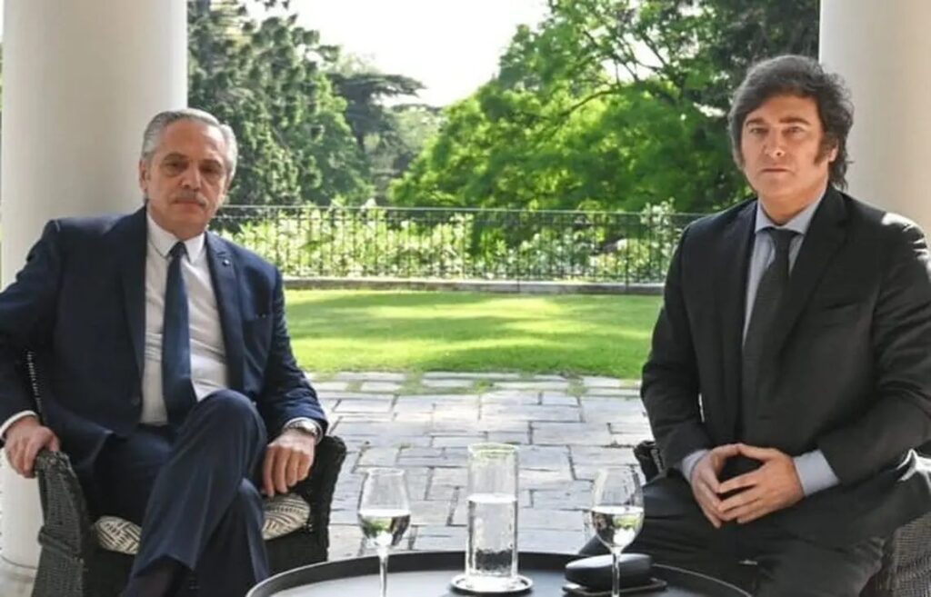 Alberto Fernández sobre el programa de Milei: «Esto es menemismo puro»