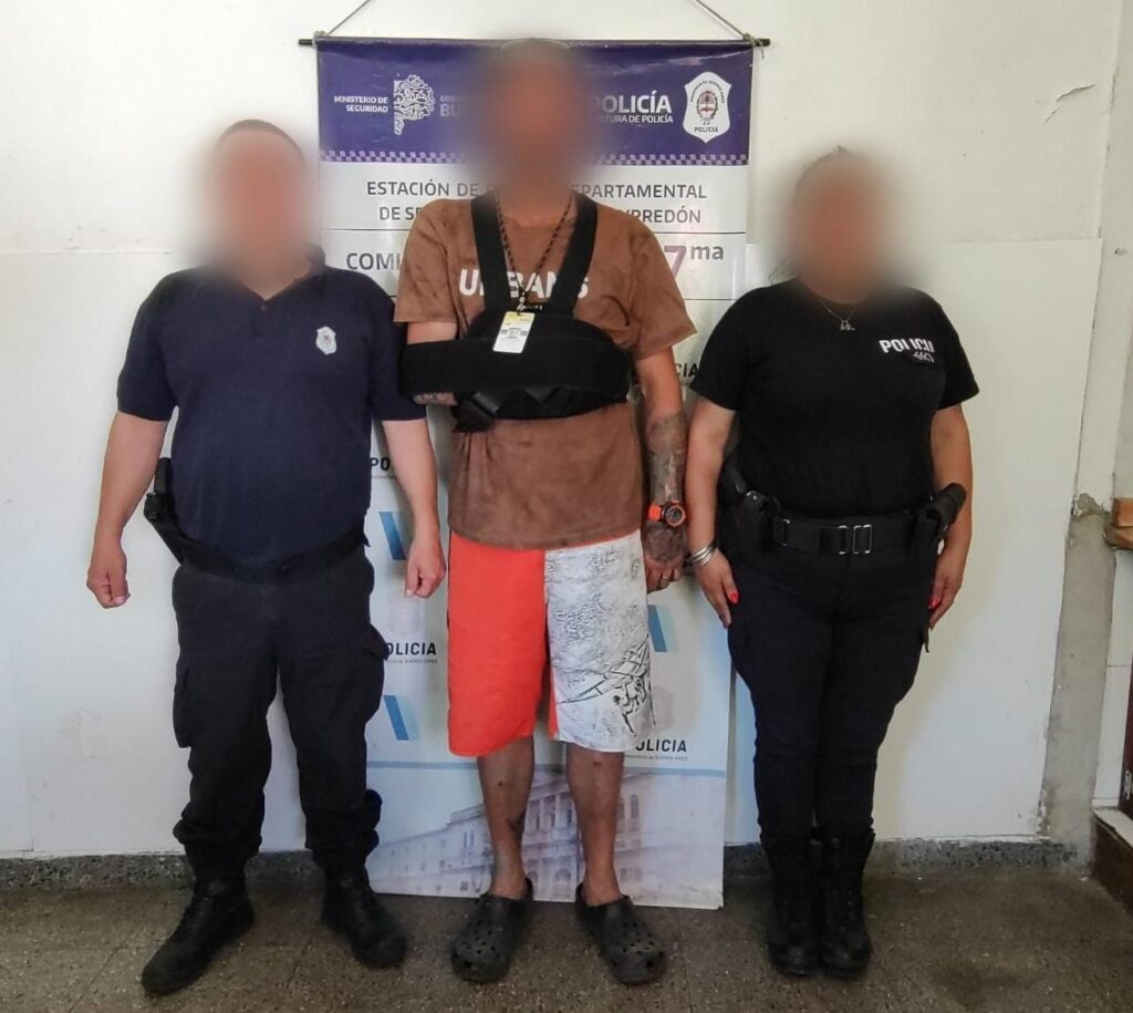Rompió una restricción de acercamiento, fue a la casa de su ex pareja y terminó aprehendido