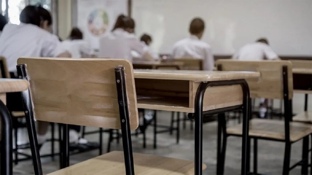 Perczyk anunció que el ciclo lectivo 2024 tendrá al menos 190 días de clases efectivos