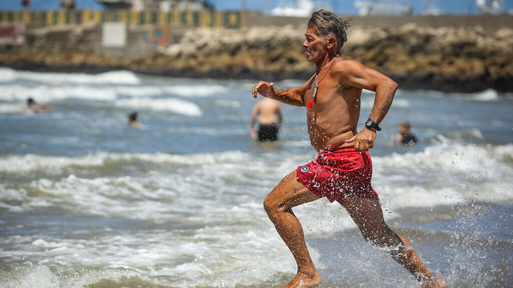 Comenzó el operativo de seguridad en playas: Se extenderá por 150 días