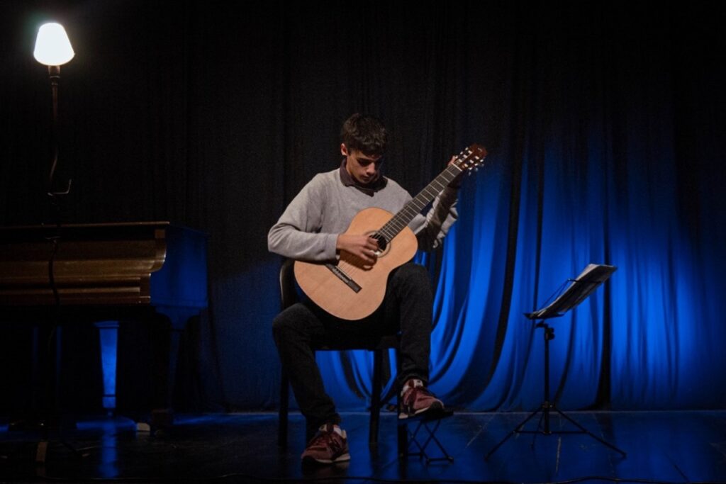 Mar del Plata se llena de armonía con el Festival «Guitarras del Mar»