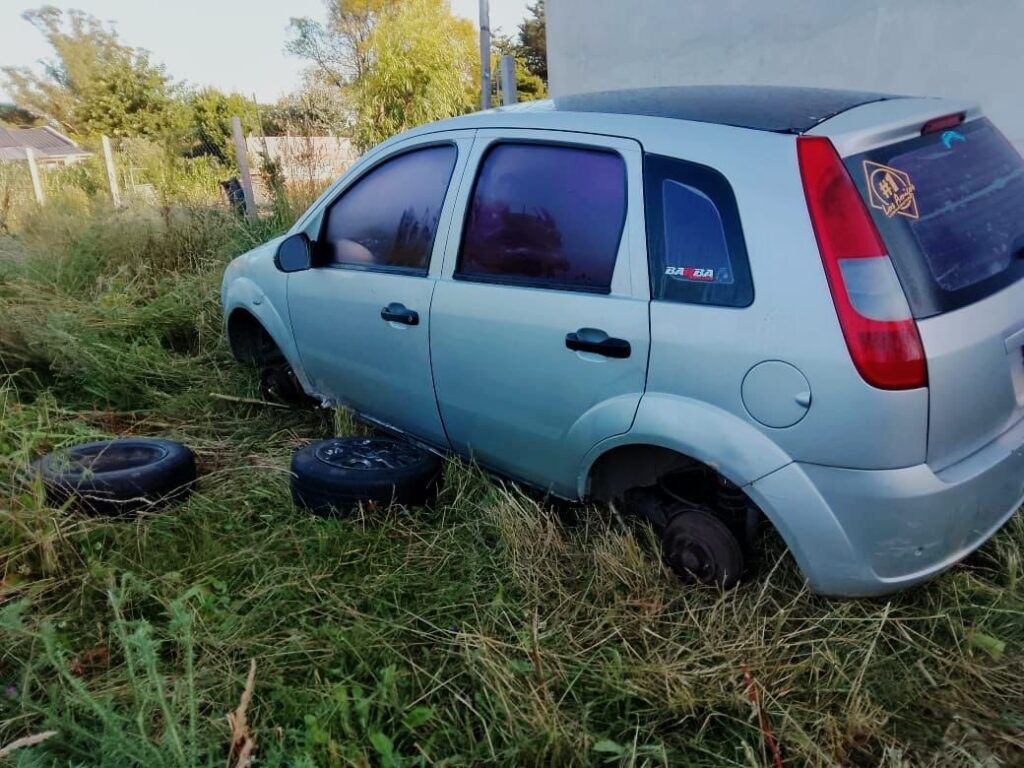 Intentó robar un vehículo de la vía pública y terminó en Batán