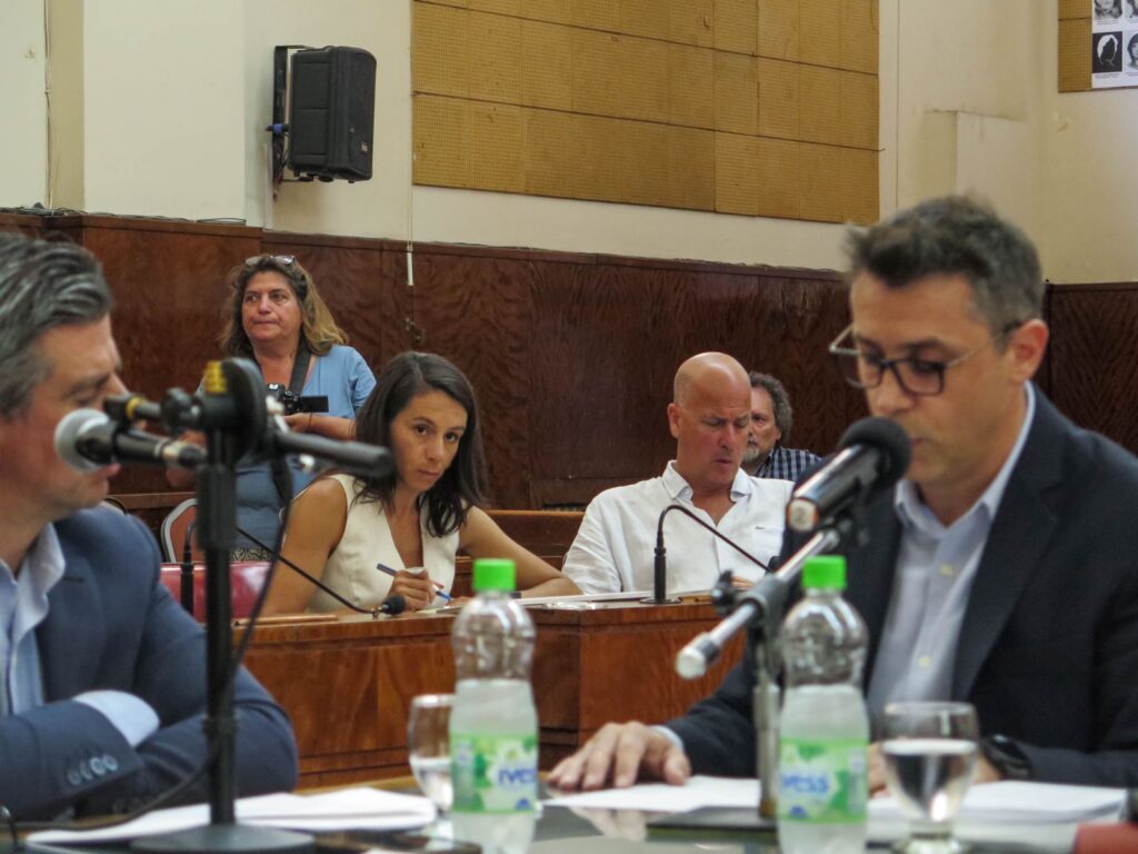 Desde la oposición cruzaron a Montenegro: «ocho años sin obras»