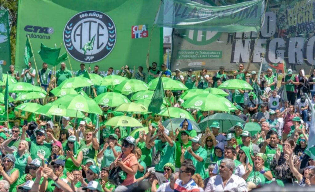 ATE se reúne para «evaluar denuncias de despidos y medidas de ajuste» sobre trabajadores estatales