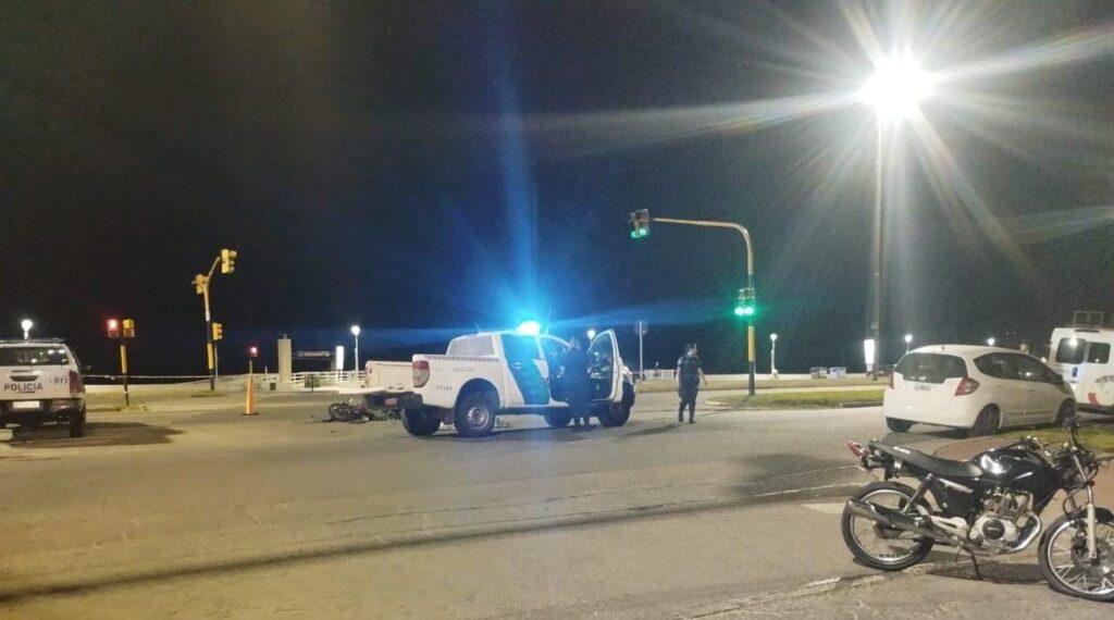 Otro choque entre dos motos dejó un muerto y dos heridos