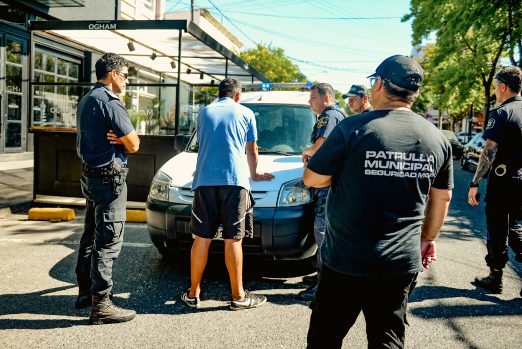 Cuidacoches y limpiavidrios: 32 personas fueron aprehendidas en lo que va de enero