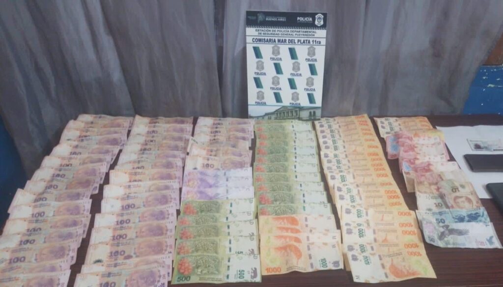 Una pareja resultó aprehendida tras robar la recaudación a un remisero