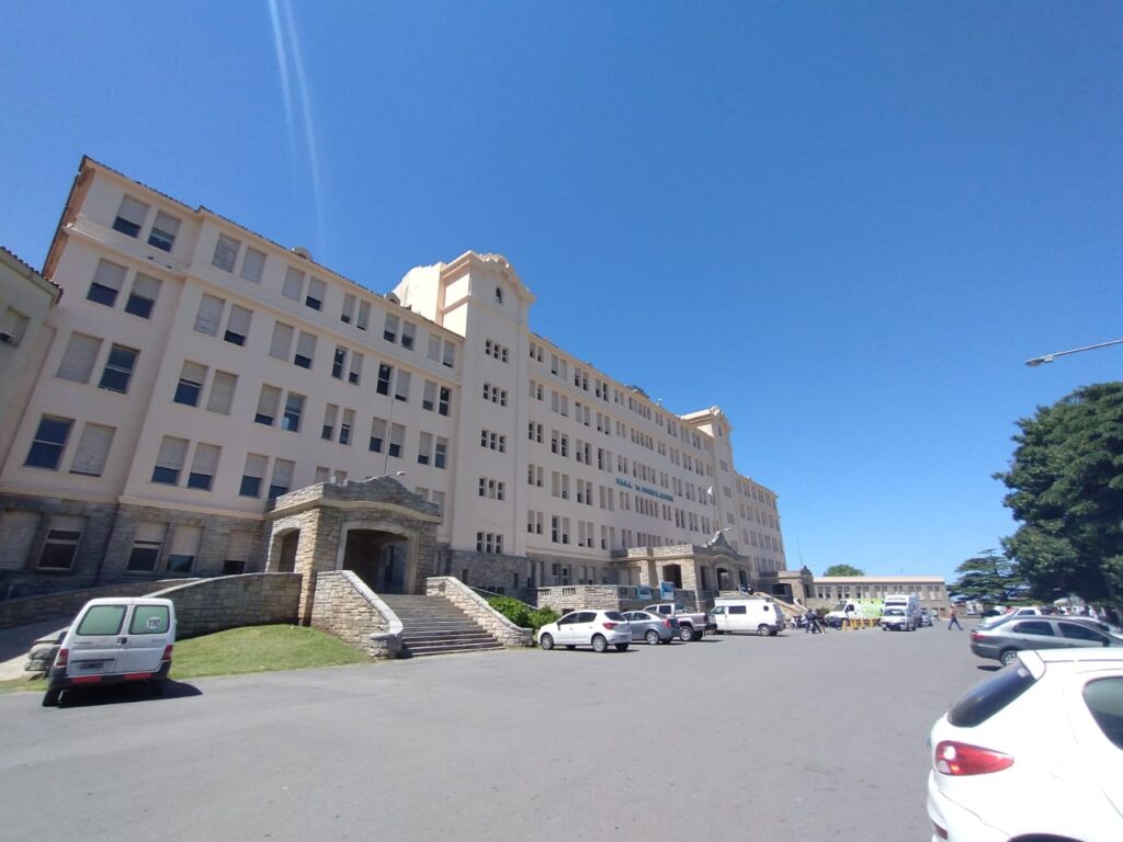 El nuevo equipo de cirugías bariátricas del hospital Alende operó a dos mujeres