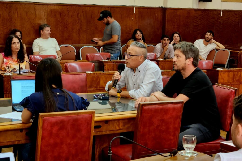 Polémica en el Concejo Deliberante: pasteleros denuncian plagio y disputas por la Fiesta de la Medialuna