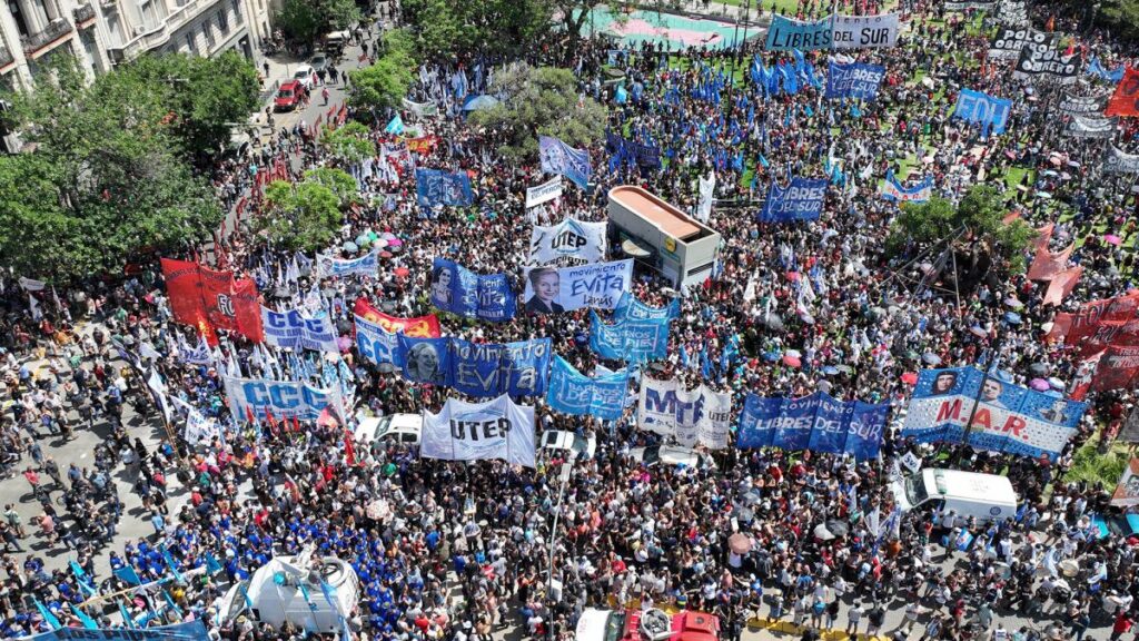 Mar del Plata: La centrales obreras confirmaron el paro y una «masiva movilización» para este miércoles