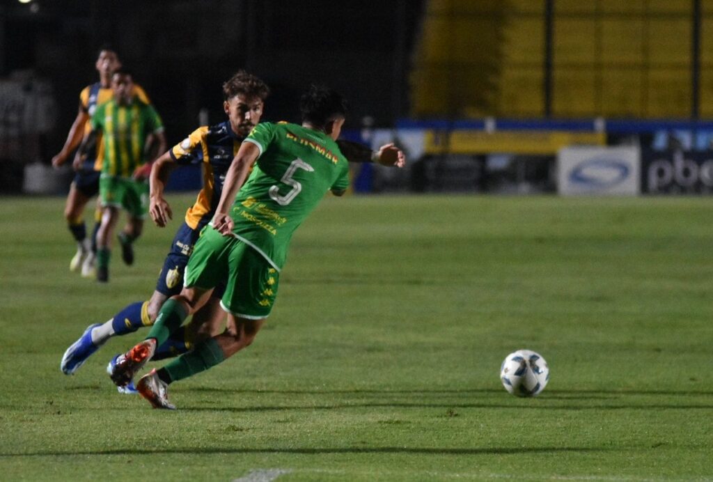 Aldosivi sacó tres puntos de oro en su visita a Atlanta