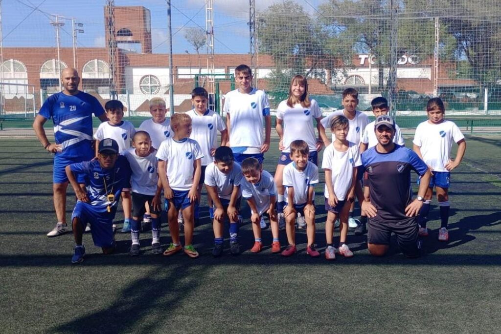 Fútbol infantil: exitoso campus de verano en Alvarado