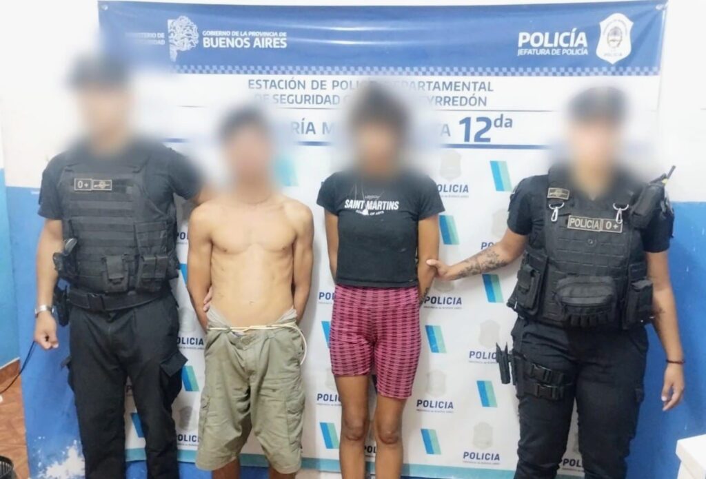 Pareja intentó robar en una iglesia y terminó aprehendida