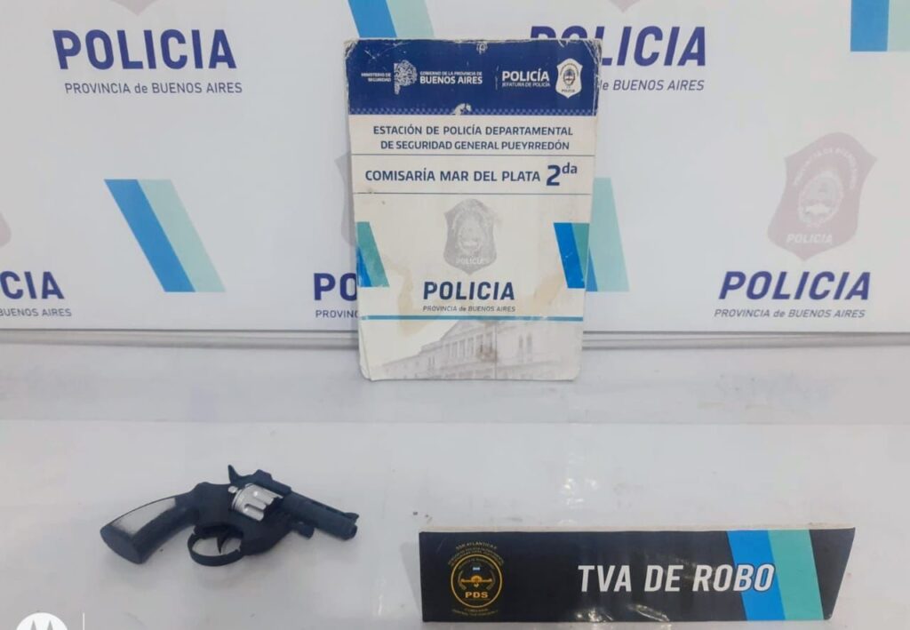 Intentó robar una farmacia con un arma de utilería y terminó en Batán