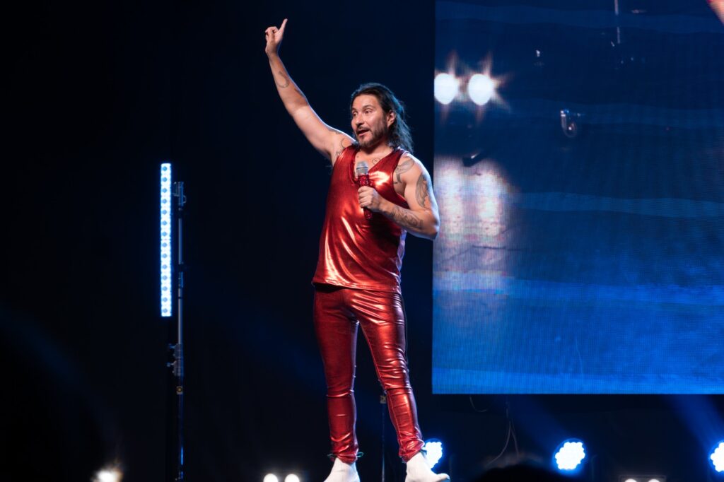 El reconocido comediante chileno Felipe Avello elige Mar del Plata para debutar en Argentina