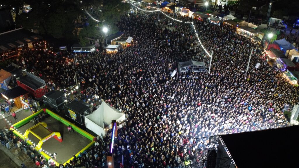 Espectacular cierre de la Fiesta de la Cerveza en Santa Clara del Mar