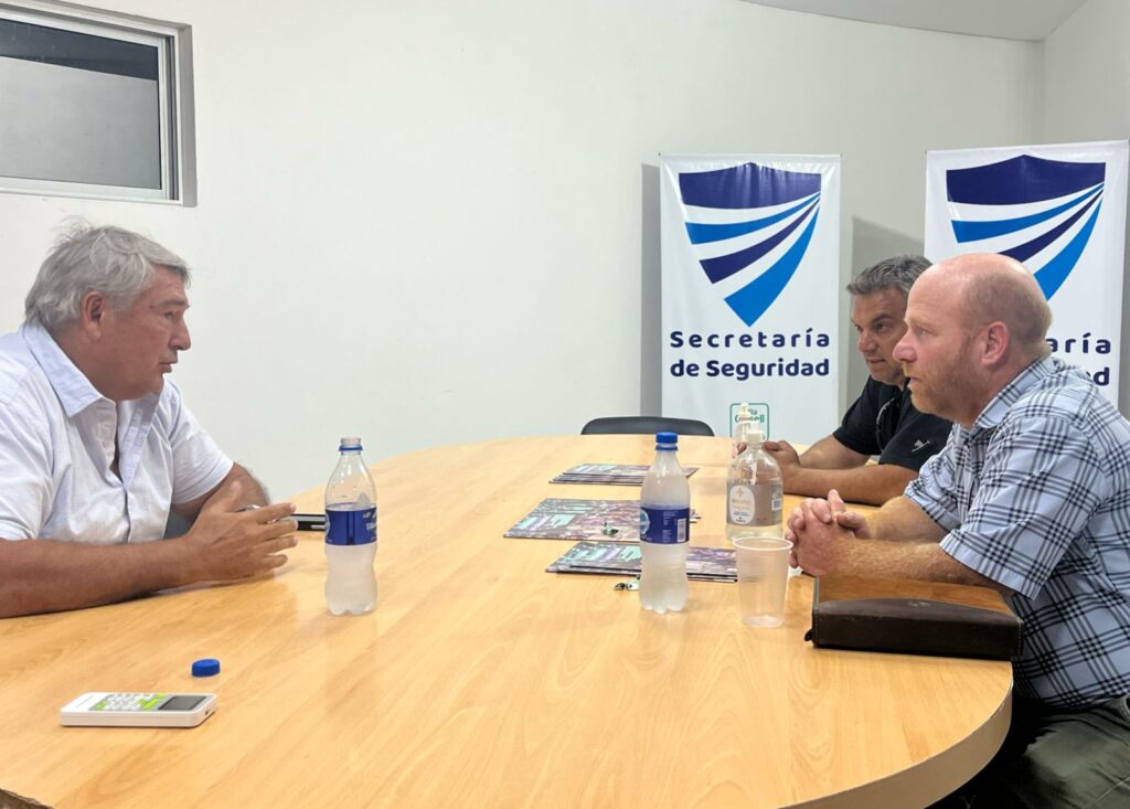 Walter Wini se reunió con el ministro D’Onofrio para analizar alternativas de transporte público local