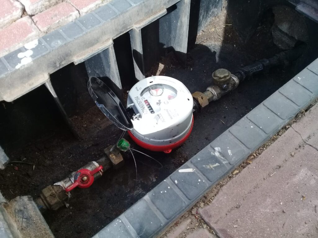 OSSE aplica nueva tecnología en la reposición de medidores de agua