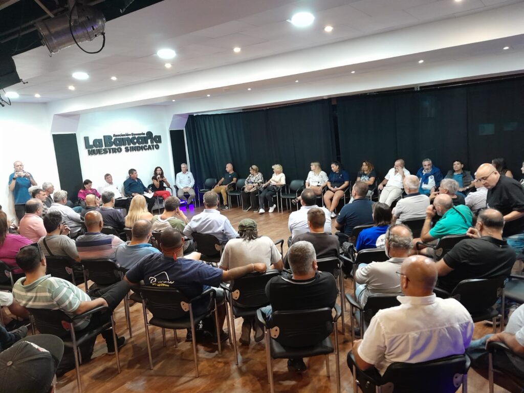 La CGT realizó su plenario para apoyar la lucha contra la privatización del Banco Nación