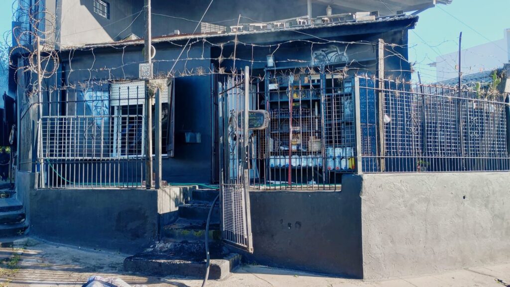 Se incendió una vivienda y murió el propietario