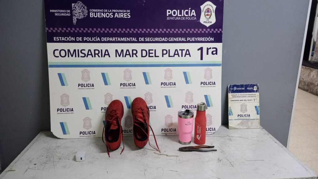 Rompió un vidrio de una camioneta para robar unas zapatillas usadas, dos caramañolas y una pinza