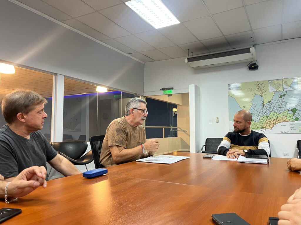 En marzo, autoridades municipales se reunieron con vecinos de siete barrios de la ciudad