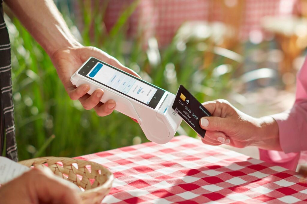 «Transacciones más rápidas y seguras”: la Cámara de Tarjetas de Crédito y Compra apoya la nueva normativa
