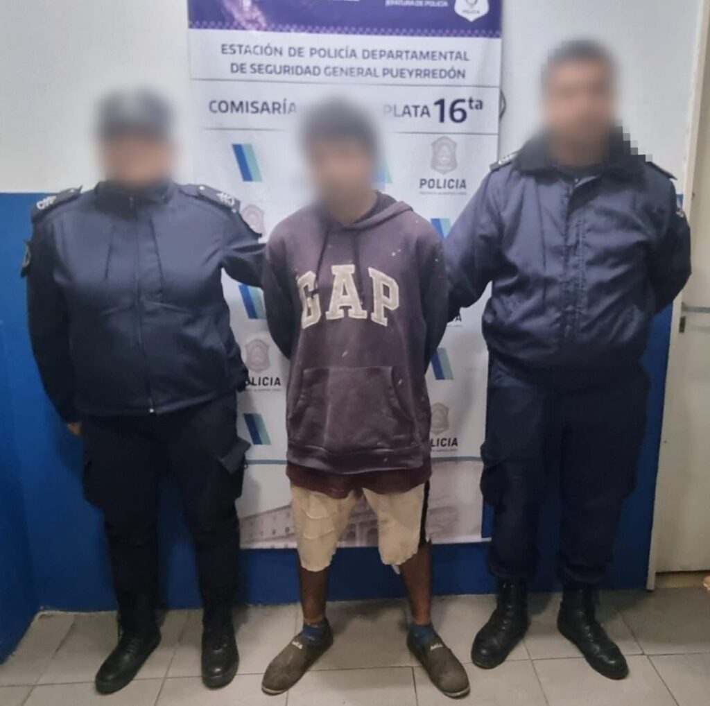 Delincuente con antecedentes intentó robar en una facultad, resultó aprehendido y puesto en libertad