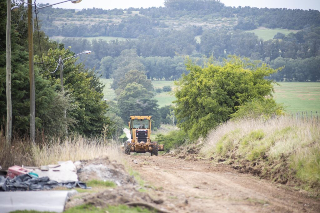 El Municipio reparó 160 cuadras en barrios de la zona de Sierra de los Padres