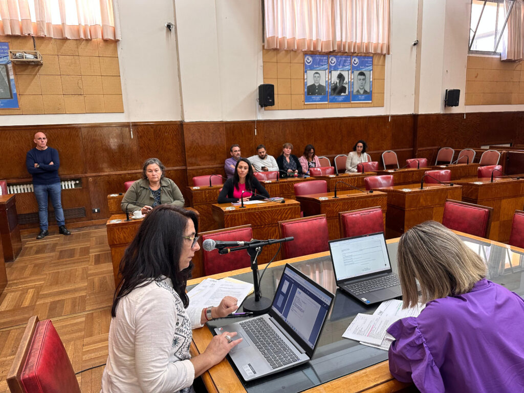 Políticas de Género: trataron proyectos de comunicación para saber detalles sobre el Hogar Galé y el Hogar de Medio Camino