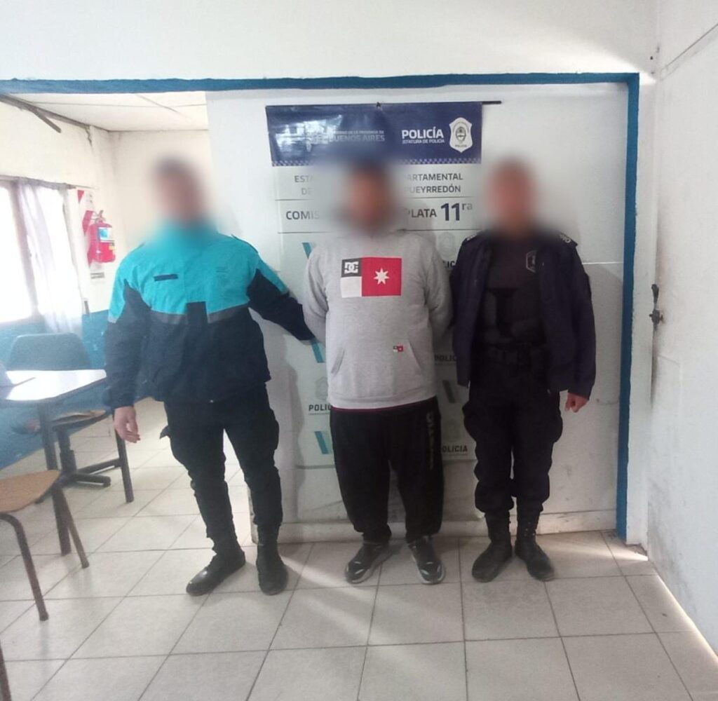 Joven violó una restricción de acercamiento con su madre y terminó aprehendido