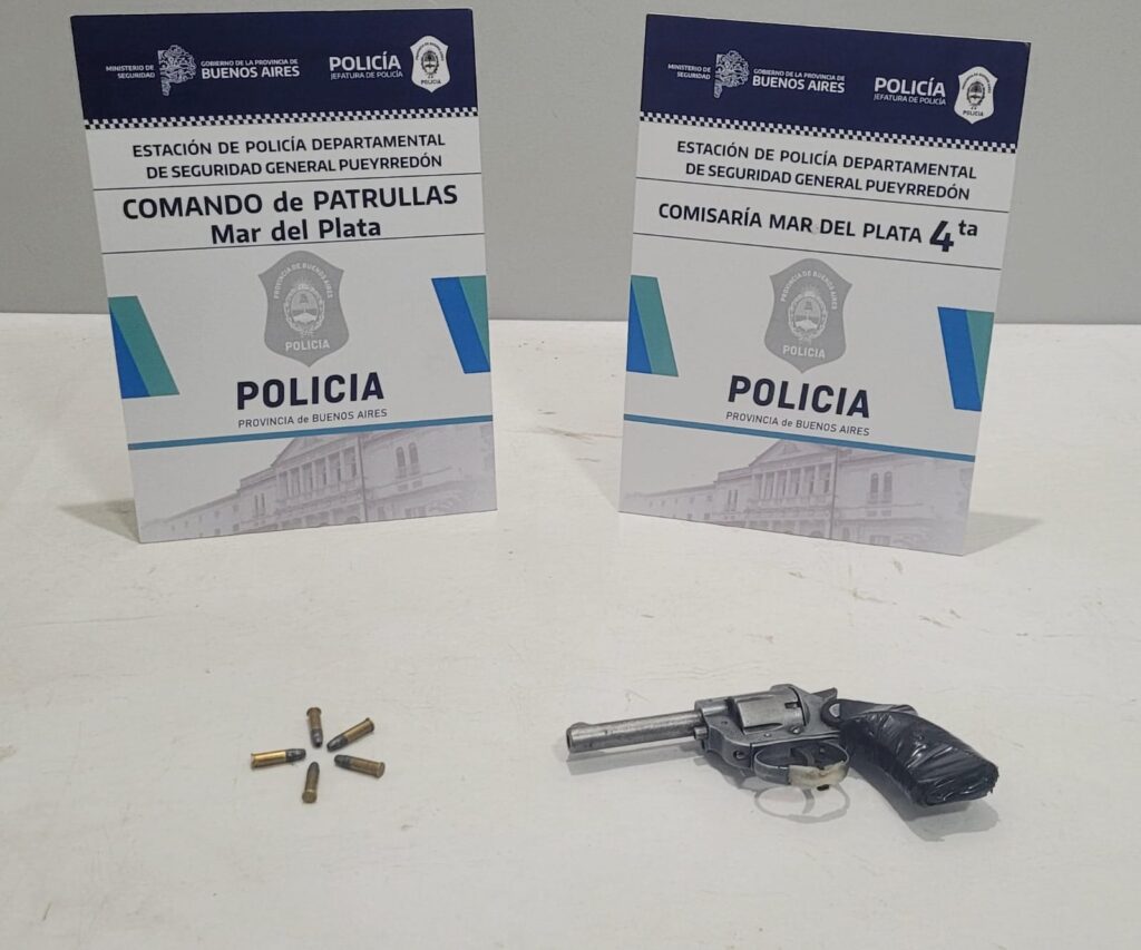 Delincuente escapó de la policía, descartó un arma y terminó aprehendido