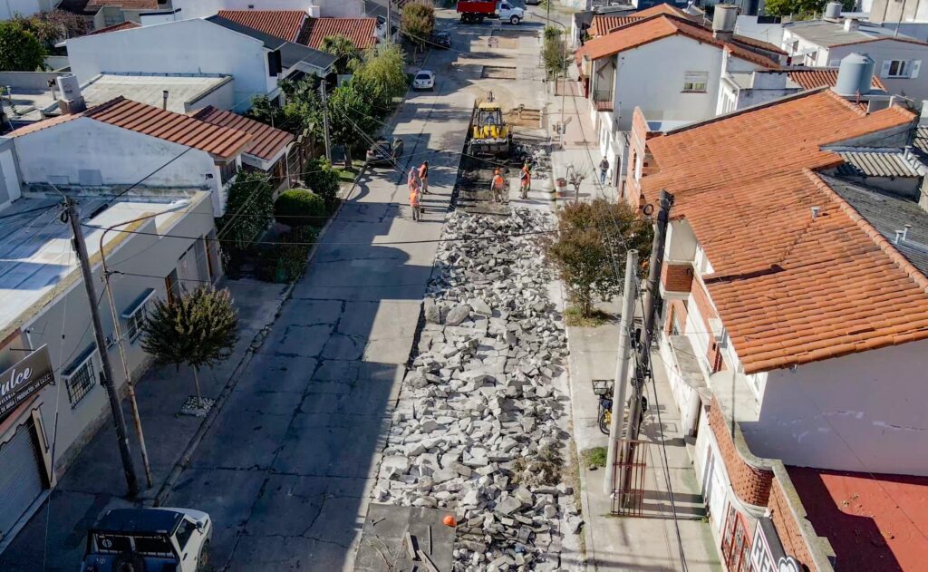 Avanzan las obras viales en distintos puntos de la ciudad: 59 metros cuadrados en reparación