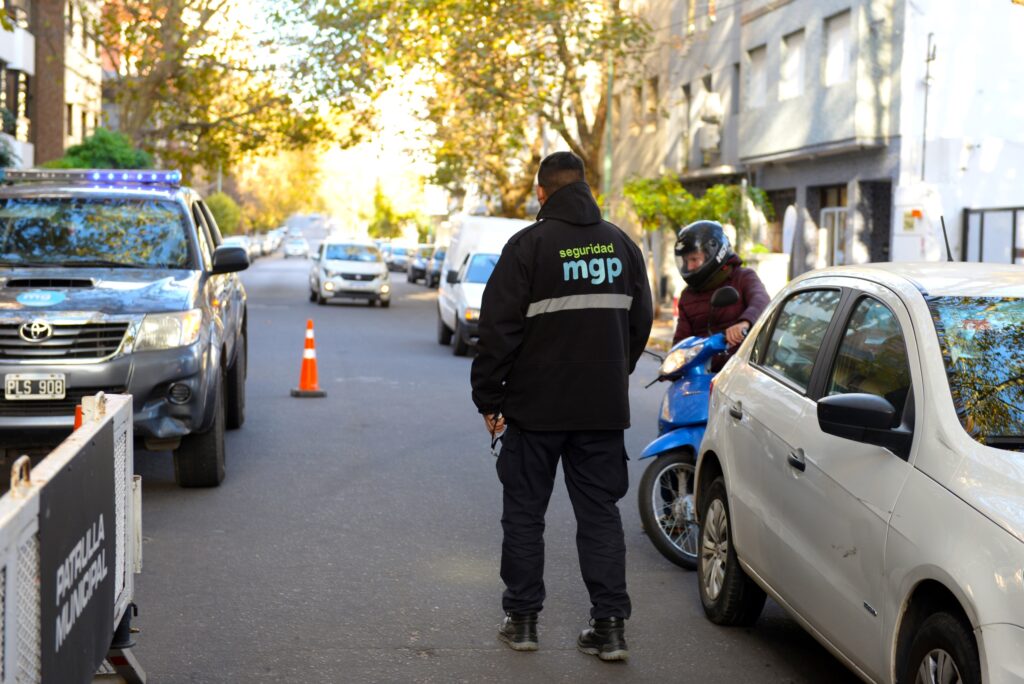Intensifican los operativos y tareas preventivas para mantener el orden en el espacio público