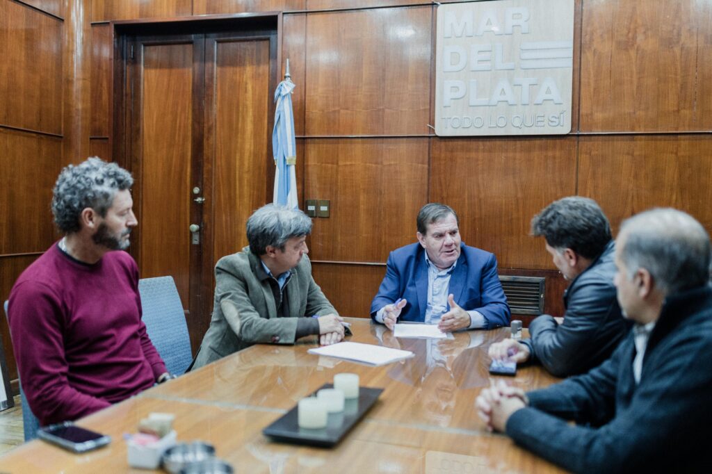 Firman convenio para brindar capacitaciones gratuitas y herramientas para la implementación de buenas prácticas agrícolas