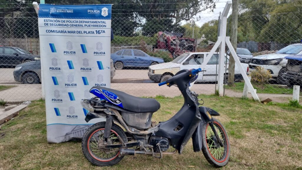 Le robaron la moto a punta de pistola pero la recuperó