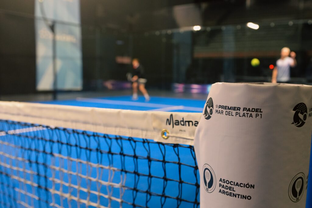 El mejor pádel del mundo llega al Polideportivo Islas Malvinas