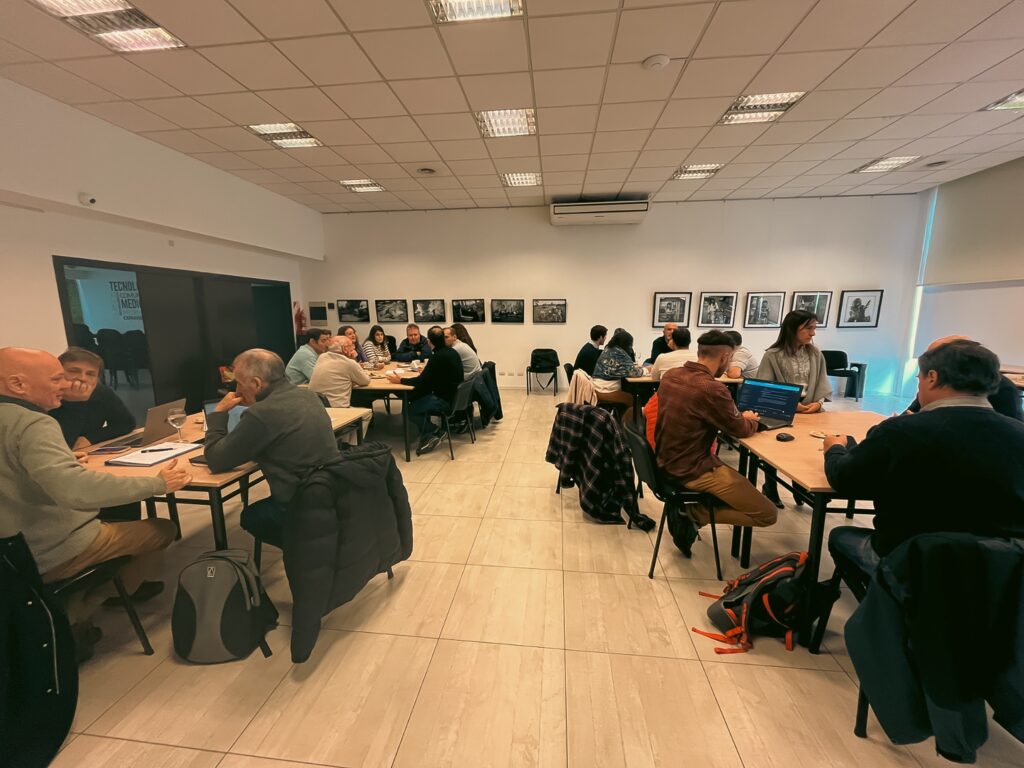 Se realizó el primer taller colaborativo sobre análisis y monitoreo para el desarrollo de las industrias creativas y TIC
