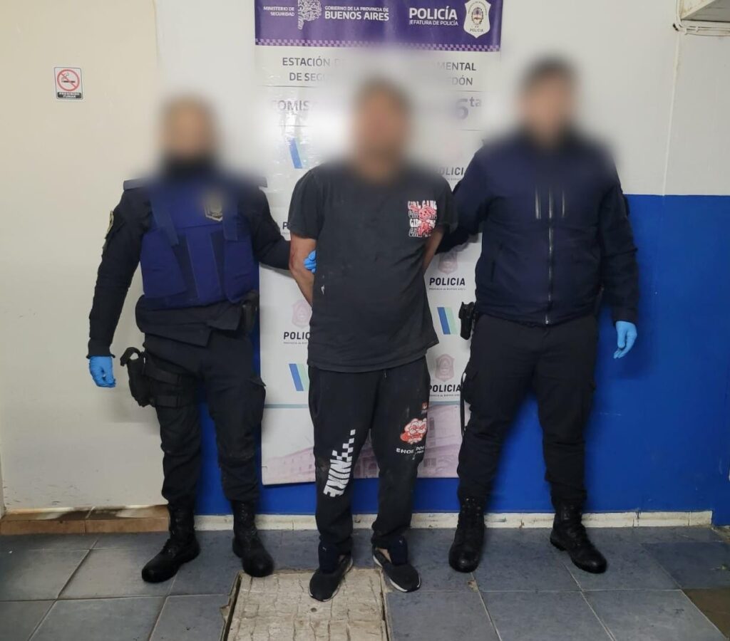 Un hombre golpeó a su pareja y a los hijos de ambos: aprehendido