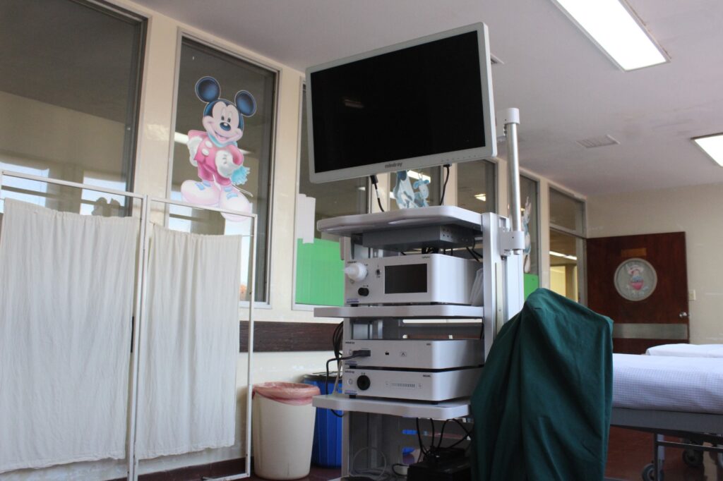 Provincia entregó una torre de laparascopía al Hospital Tetamanti