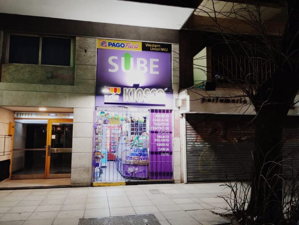 Robó un kiosco, salió corriendo pero terminó aprehendido