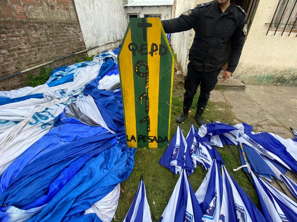Balacera a hinchas de Aldosivi: cinco allanamientos, secuestro de armas y dos aprehendidos