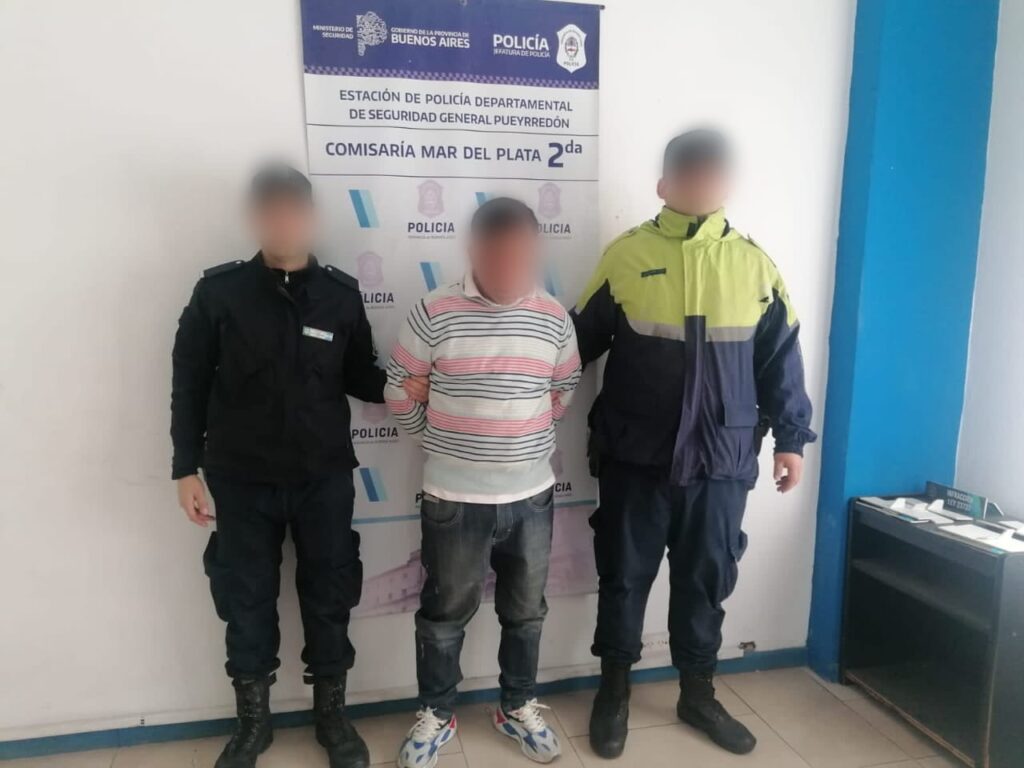Robó un camión que se encontraba descargando: aprehendido