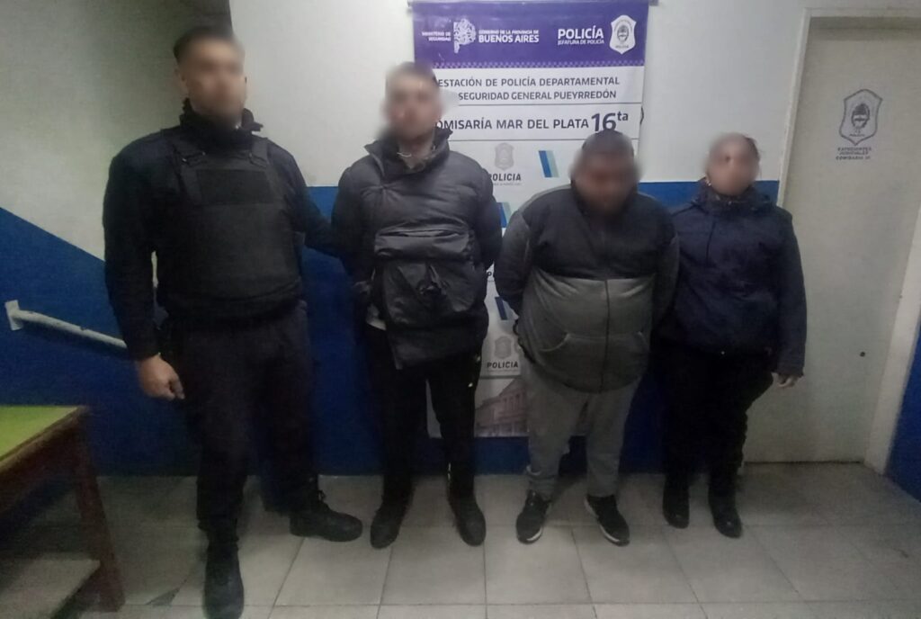 Cuatro peligrosos delincuentes fueron aprehendidos tras una persecución: robaban cables en dos vehículos
