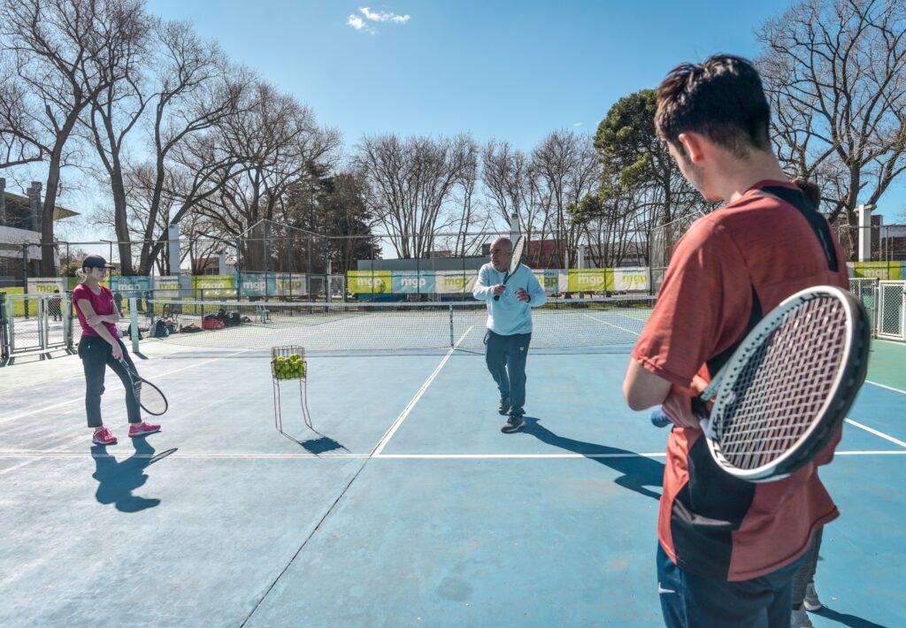 El Municipio recuperó las canchas de tenis del Parque de los Deportes