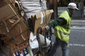 Más de 300 mil marplatenses son pobres y piden «trabajar desde una mesa integral»