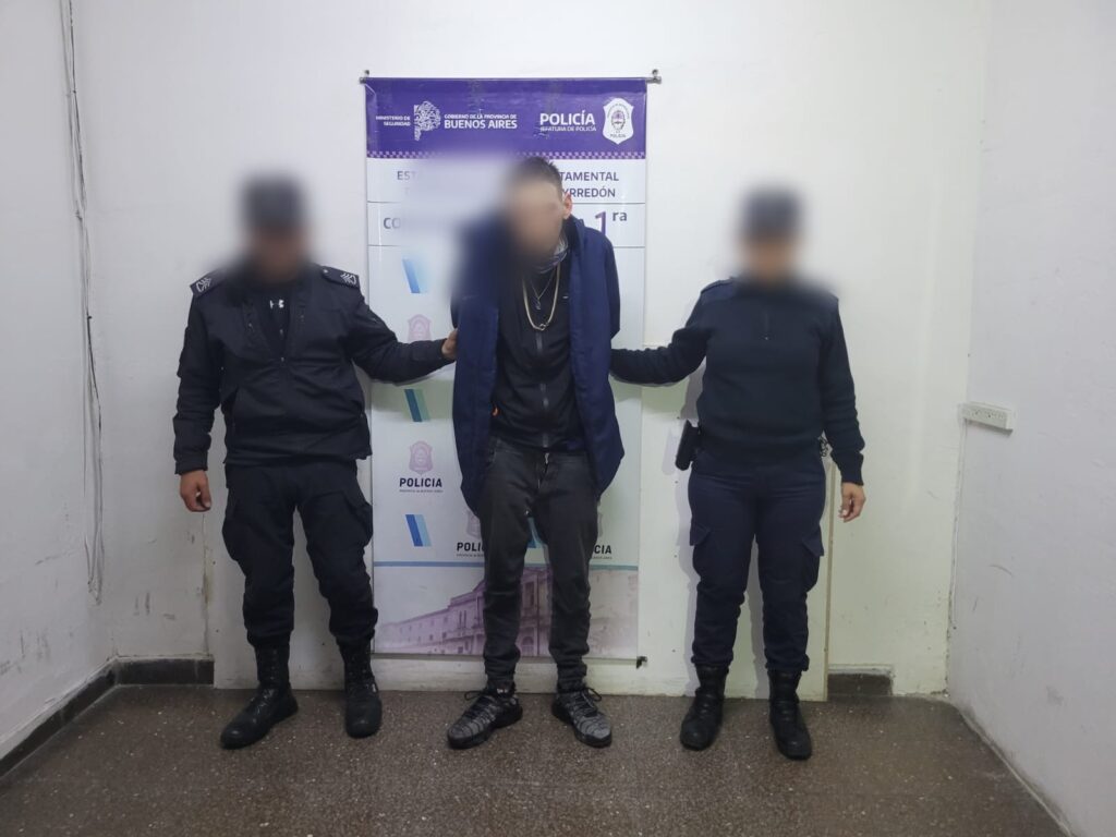 Robó una moto, intentó escapar de la policía pero terminó en Batán